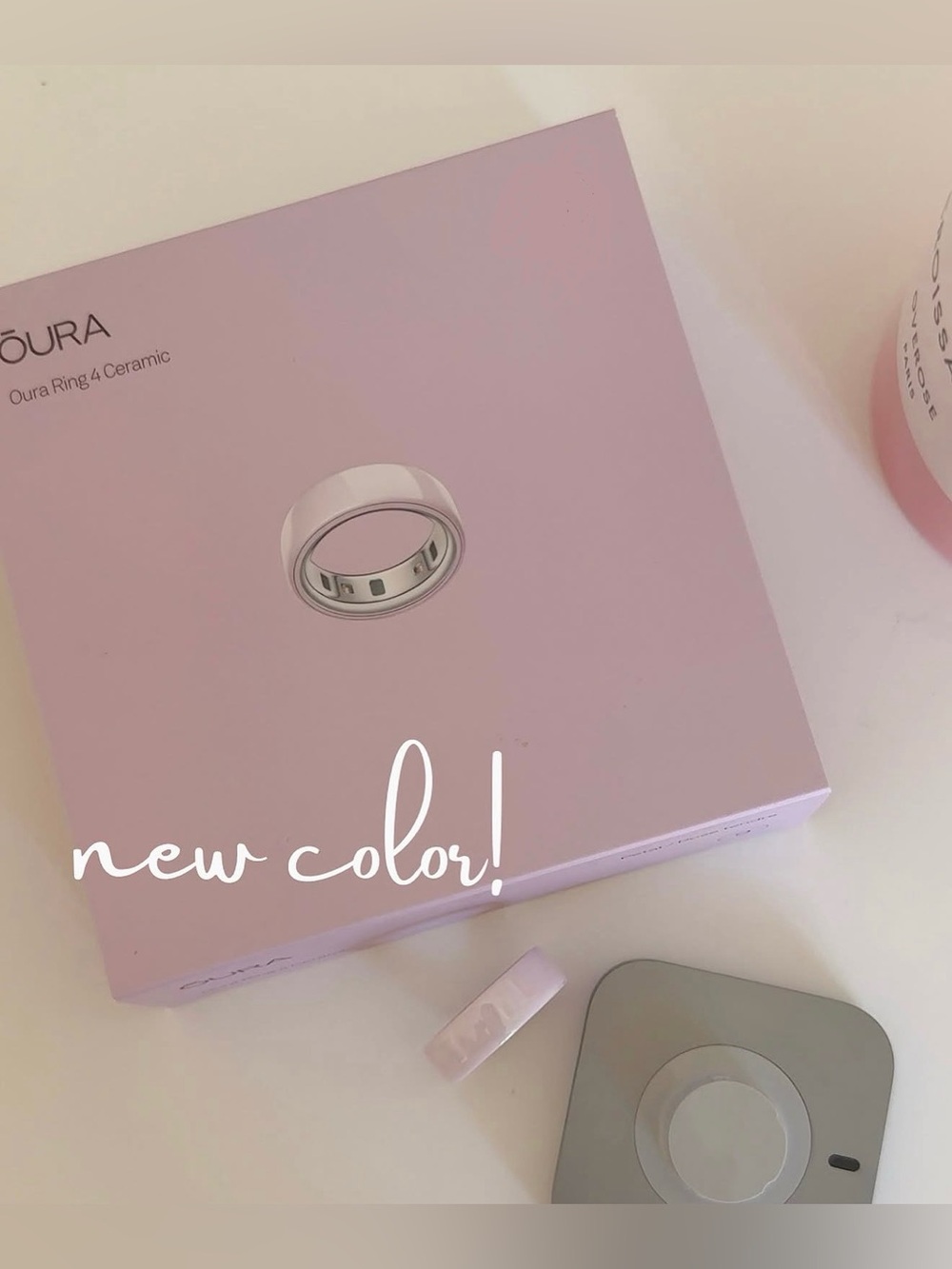 Oura Ceramic Ring in Petal Pink